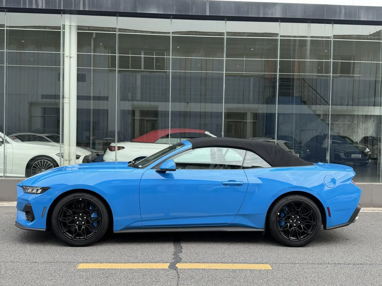 Ford Yema (Imported) 2024 Yema Convertible 2.3T EcoBoost Sports Edition Automatic 3