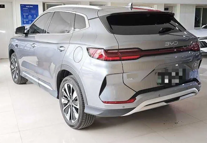 BYD Song PLUS New Energy 2025 Song PLUS DM-i 1.5 Stepless Smart Driving Edition 112KM Honorable Automatic Gear 3