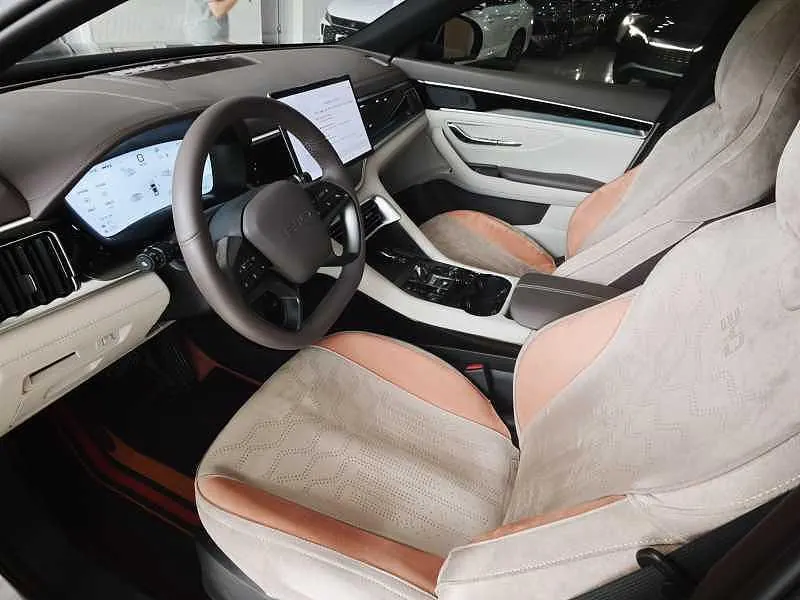 BYD Song PLUS New Energy 2025 Song PLUS DM-i 1.5 Stepless Smart Driving Edition 112KM Honorable Automatic Gear 6