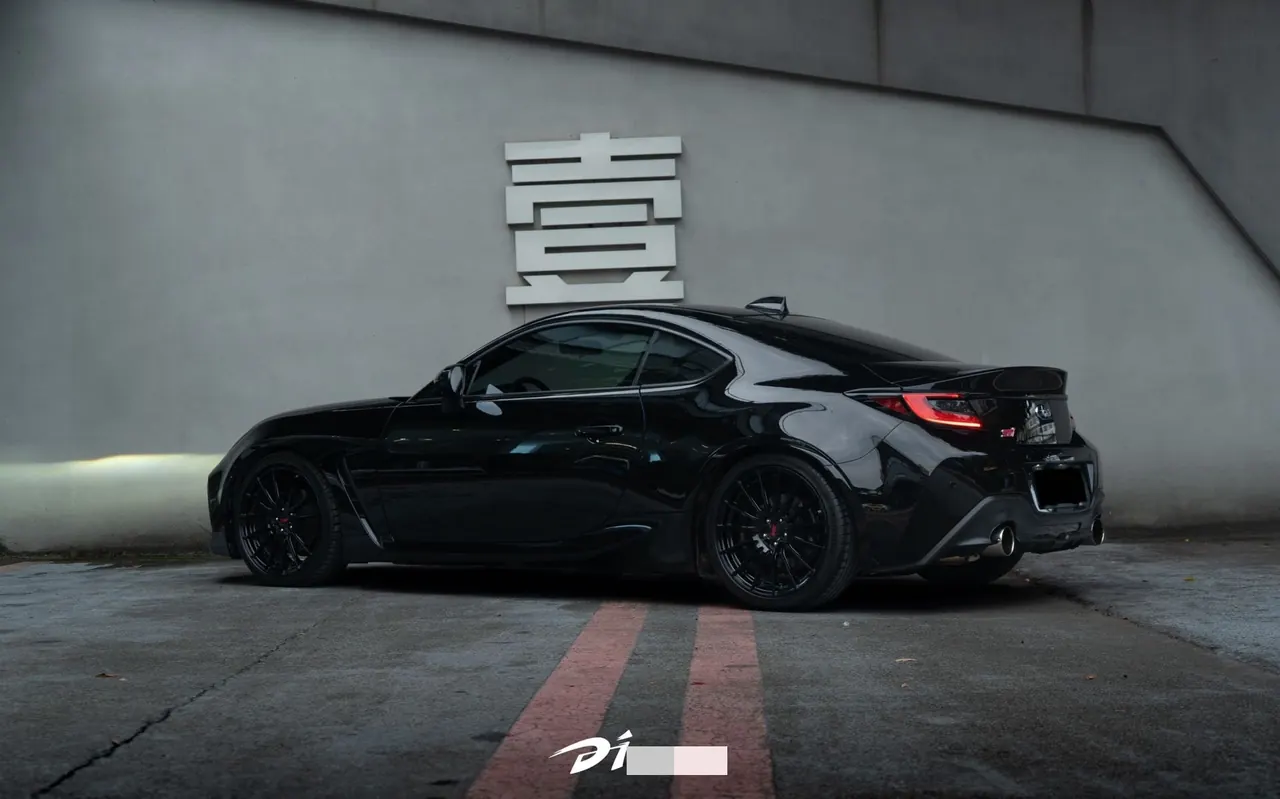 Subaru BRZ (Imported) 2025 BRZ 2.4 STI Sport Type RS EyeSight Manual 4