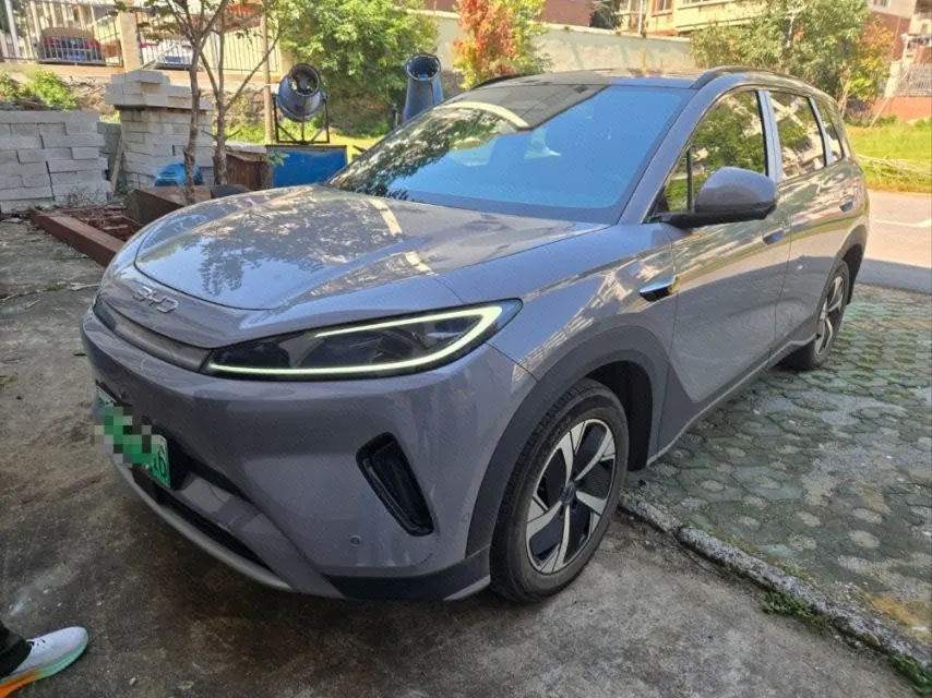 BYD 2025 Sea Lion 05 EV 520KM Zhihang Edition Automatic Gear - View 1