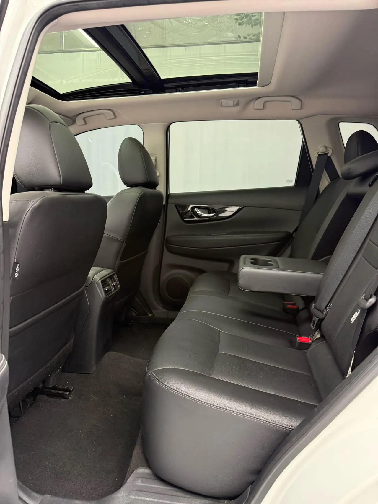 Nissan 2022 Qijun Glory 2.0 Stepless Two-Drive Smart Joint Premium Edition Automatic Gear 10