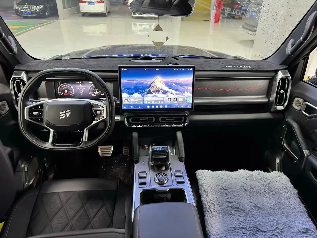 Jetour 2026 model Traveler 2.0TD XWD Discovery, automatic transmission 4