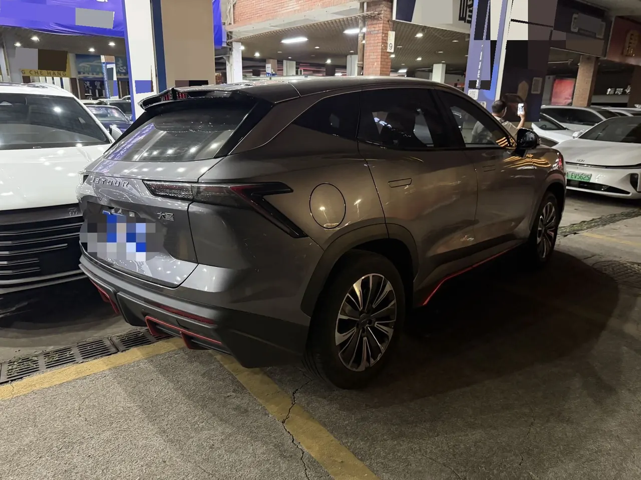 Jetour 2023 Dasheng 1.5T Xingyao PRO automatic gear 2