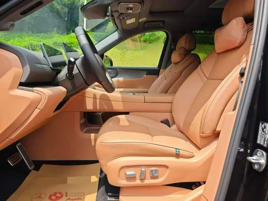 Leapmotor 2026 D 19 720 Zhizun Edition 6-seat Automatic Gear 7