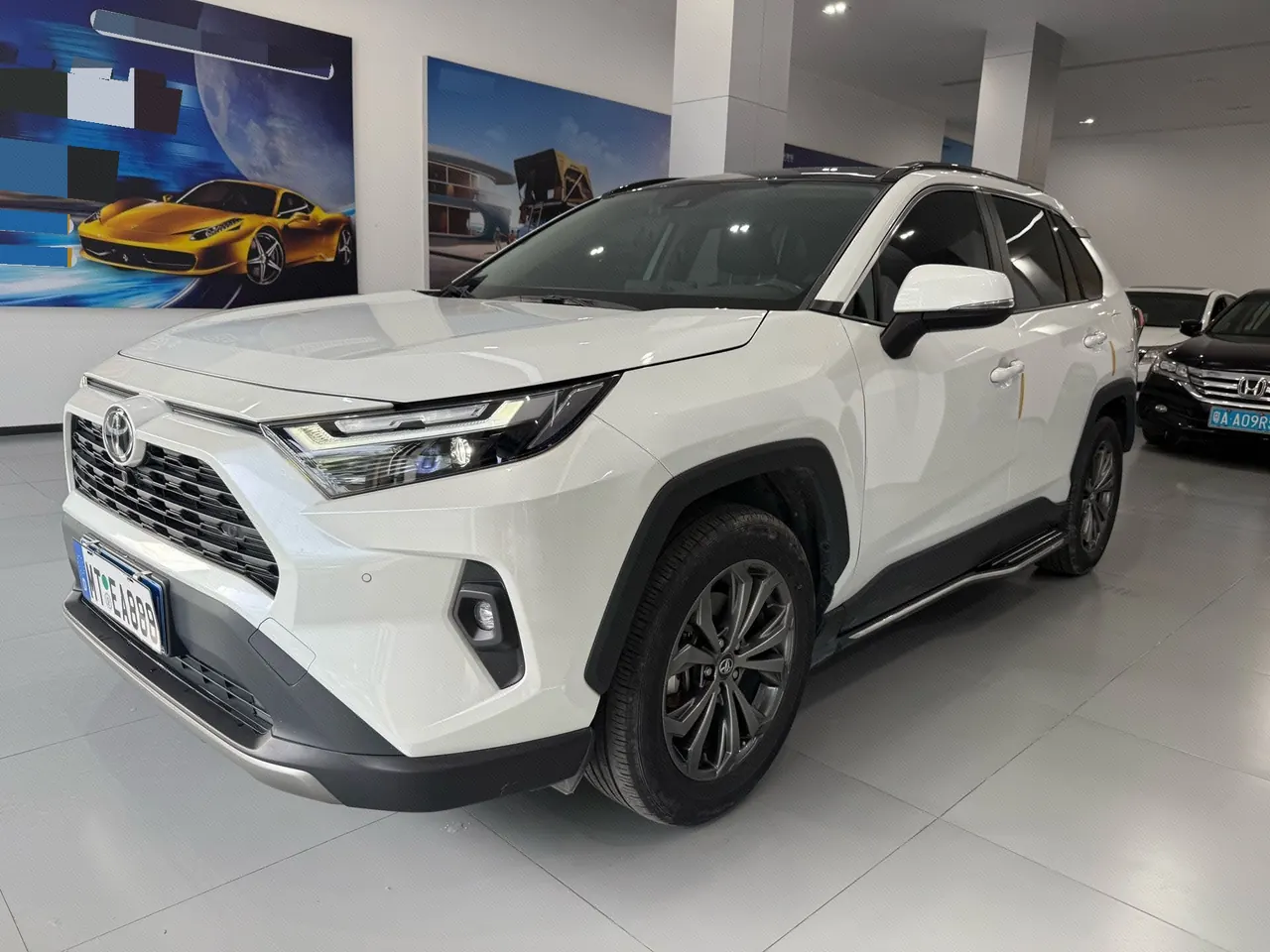 Open image lightbox: Toyota 2023 RAV4 Rongbo 2.0 Stepless Two-Drive 20th Anniversary Platinum Commemorative Edition Automatic Gear