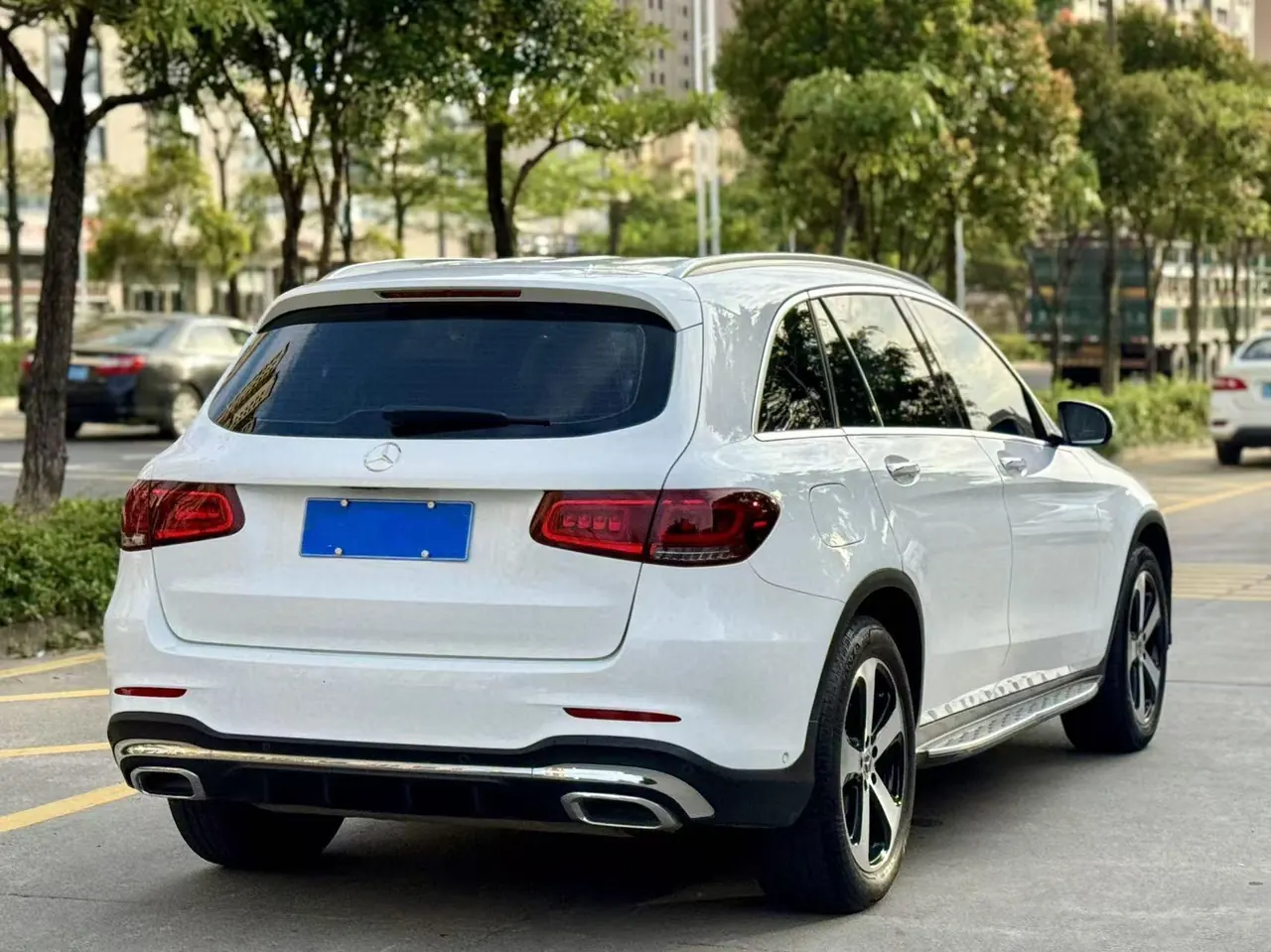 Mercedes Benz 2022 GLC 260 L 4MATIC 2.0T Dynamic (Modified 3) Automatic 9
