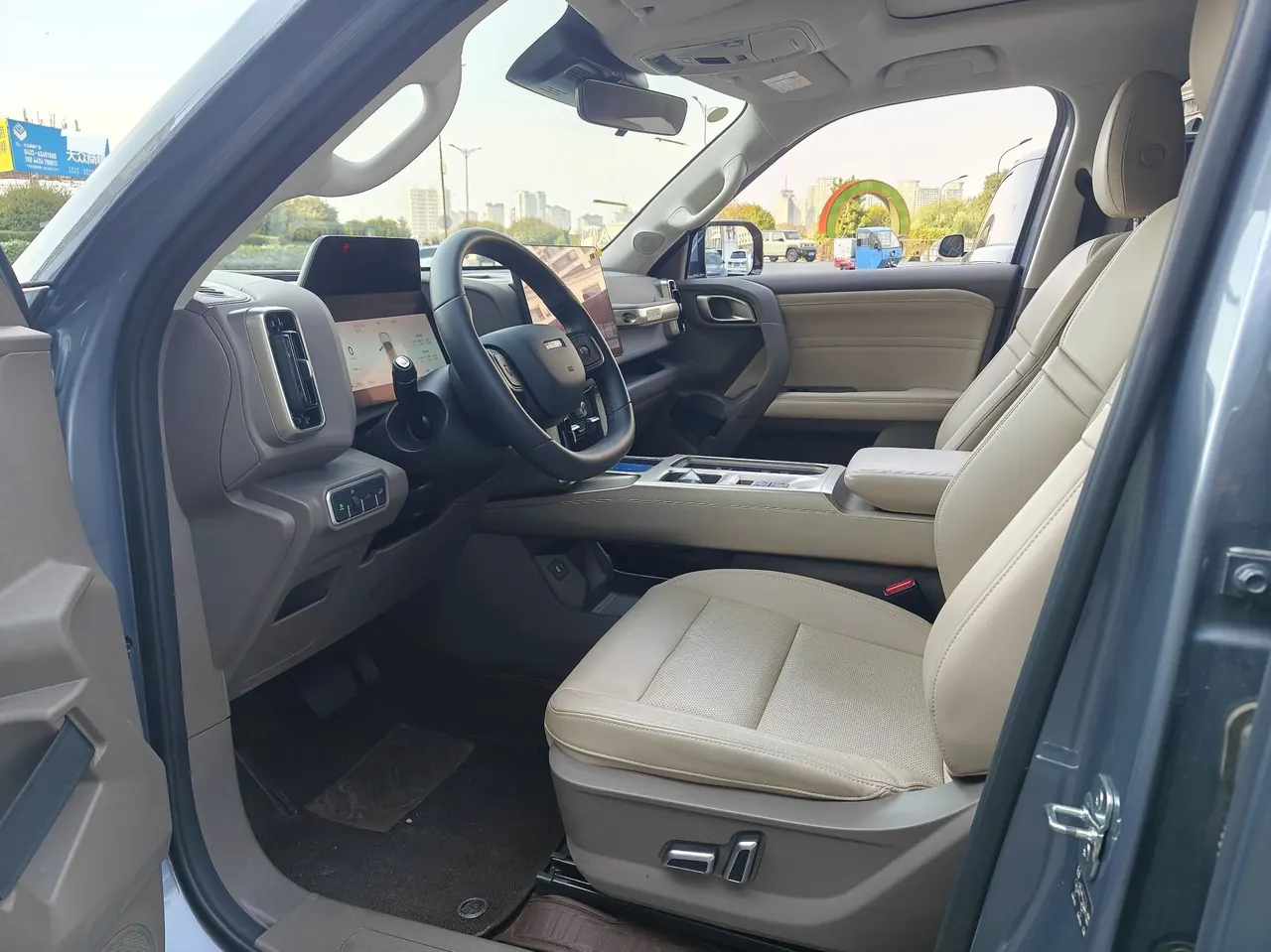 Haval 2026 model Big Dog 1.5T Border Collie Edition Automatic Transmission 5