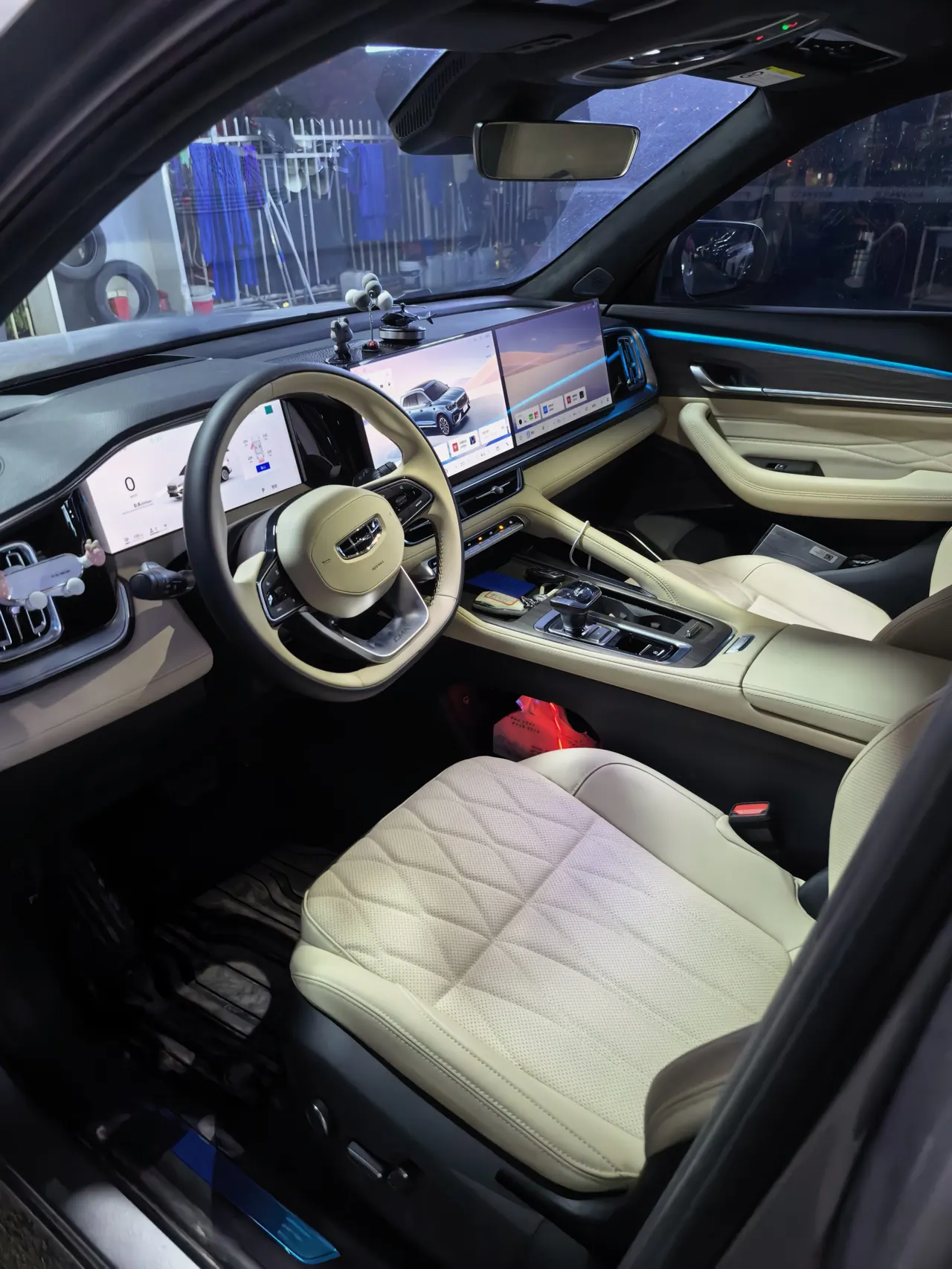 Geely 2026 XingyueL (Monjaro) 2.0TD Oriental Obsidian Edition Automatic Gear 2
