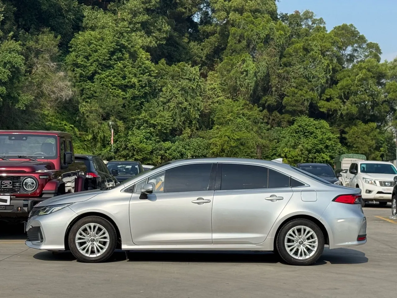 Toyota 2022 Asian Lion 2.0 Stepless Pioneer Edition Automatic Gear 3