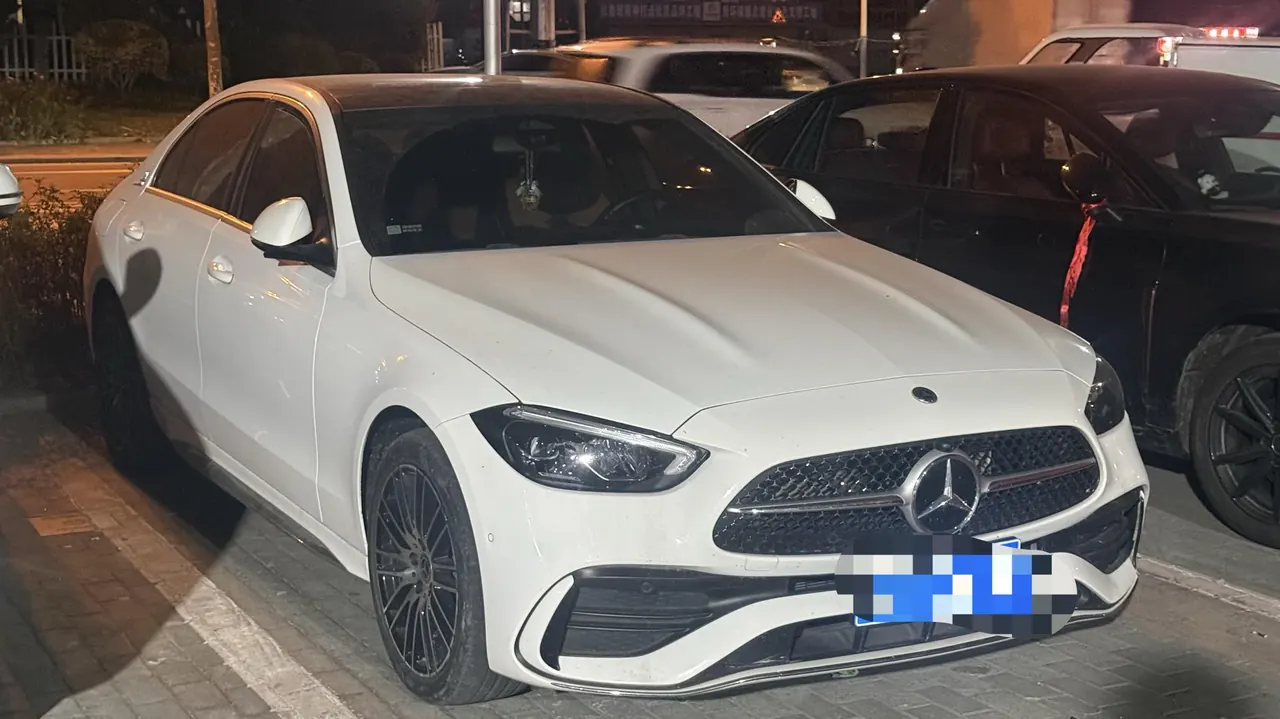 Mercedes Benz Class C 2023 C 260 L 48V 1.5T Sports Edition Automatic Gear 3