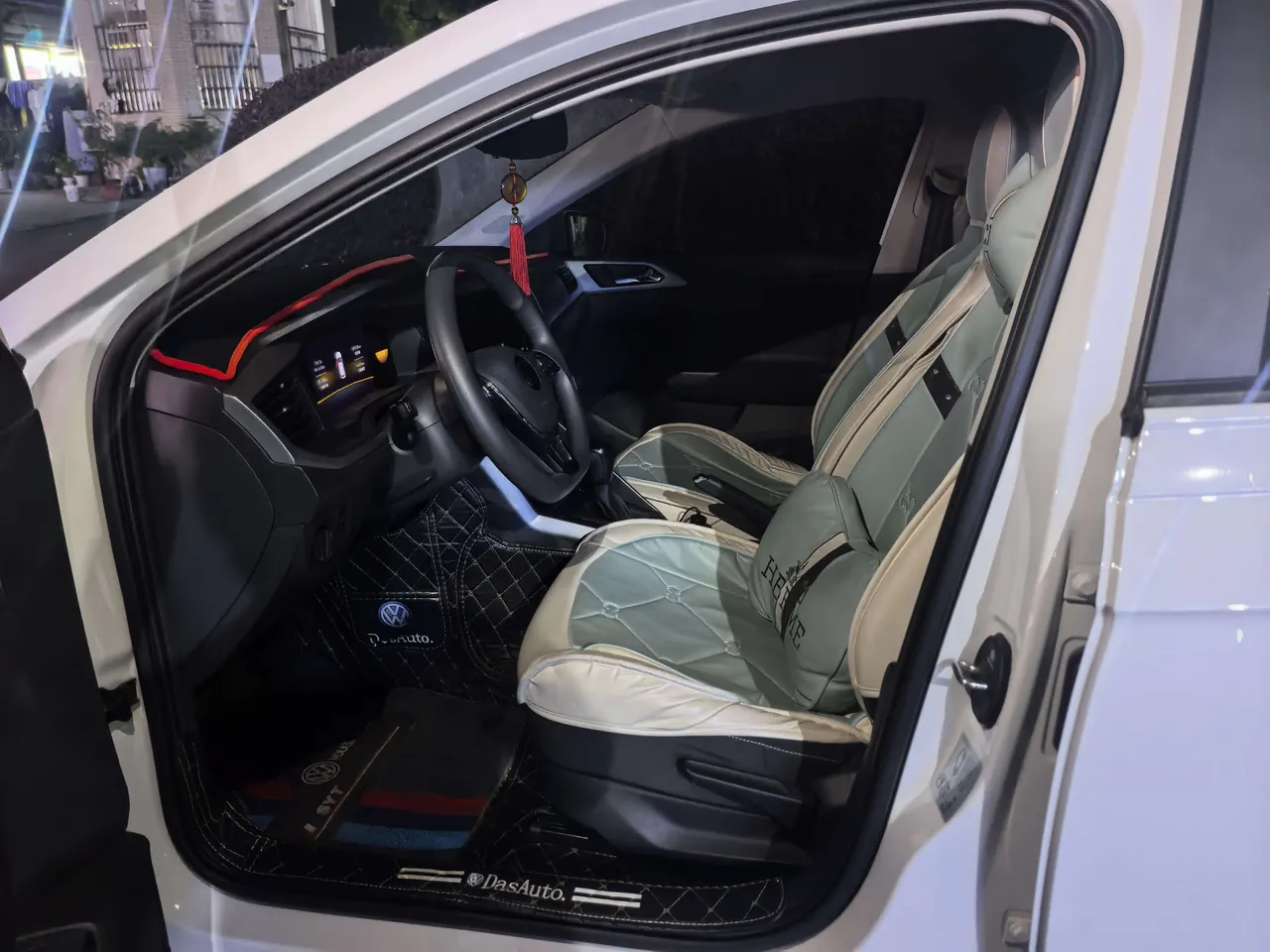 Volkswagen 2023 POLO Plus 1.5 Indulge Lehuo Edition Automatic Gear 4