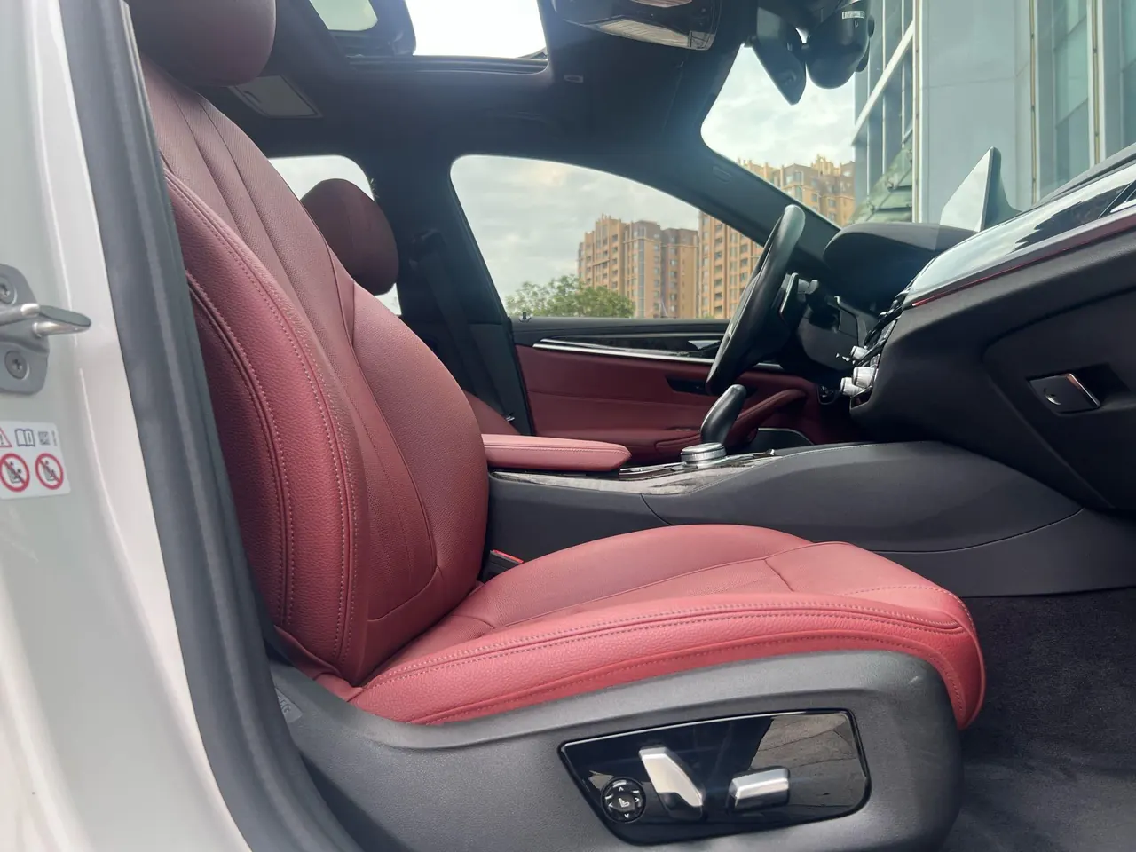 BMW 5 Series 2020 530Li 2.0T Premium Luxury Suit Automatic Gear 6