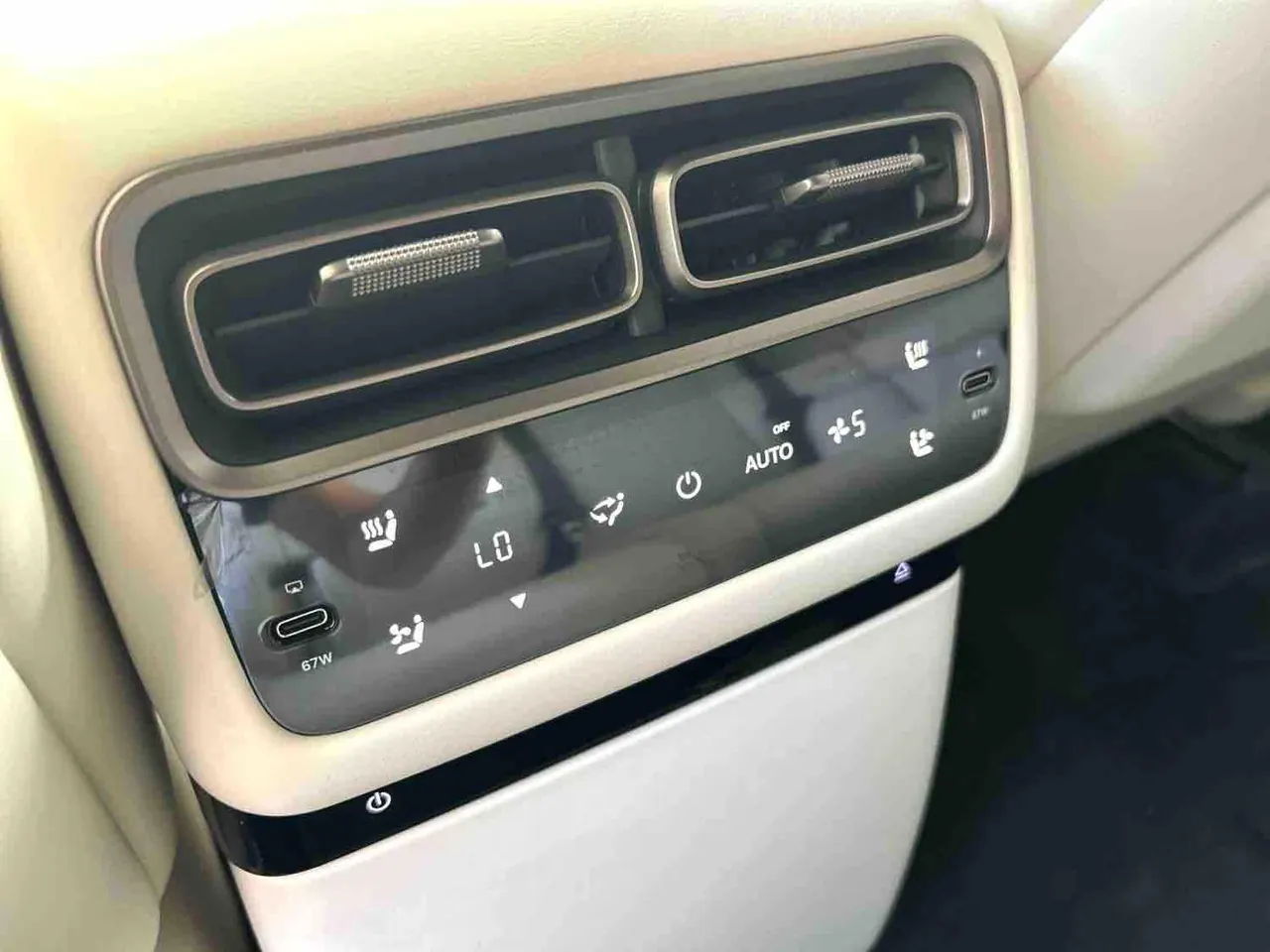 Li 2025 I 300.00g Drive Standard Edition Automatic Gear 6