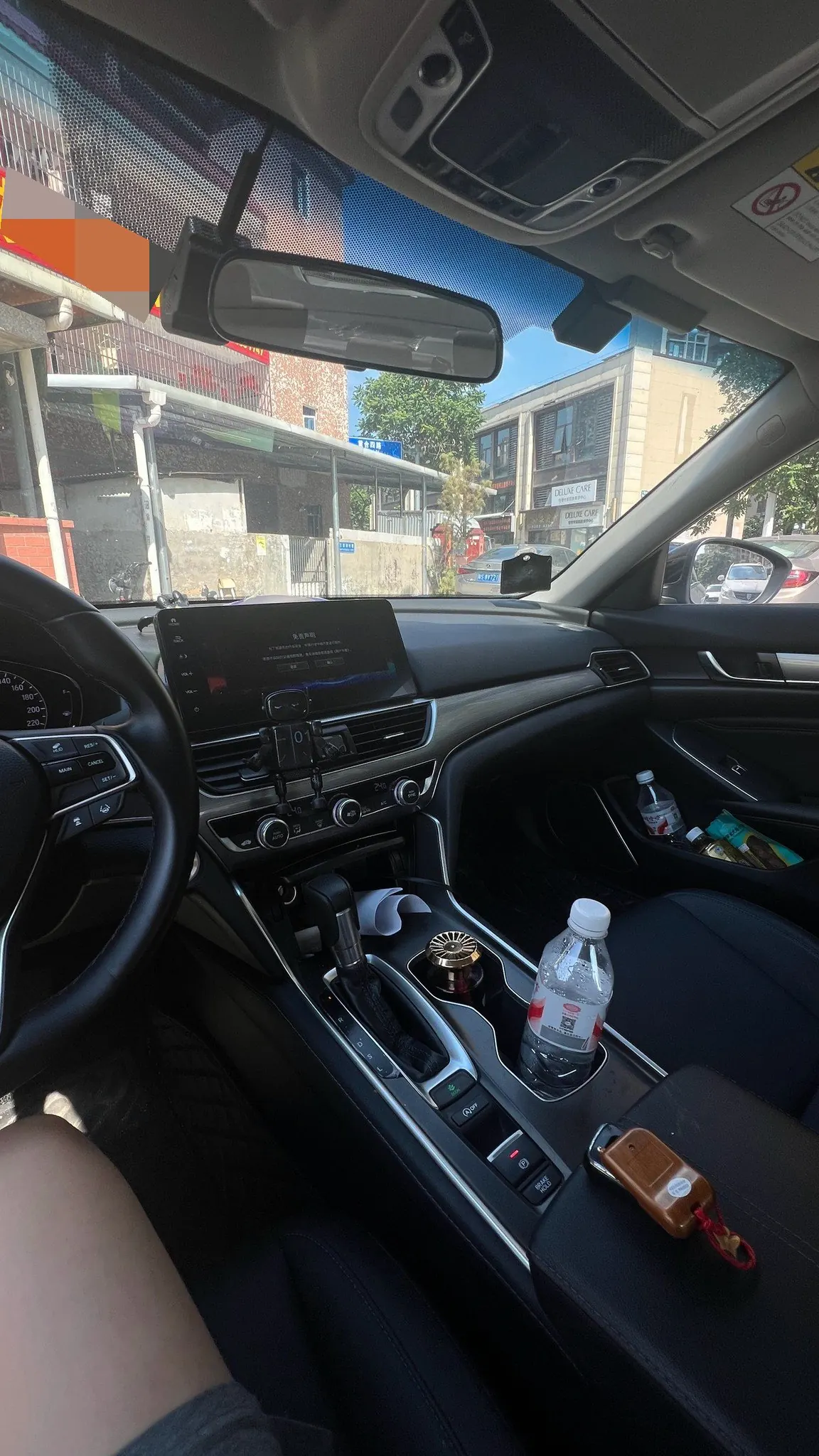 Honda 2022 10th Generation Accord 1.5T Stepless 260TURBO Deluxe Automatic Gear 12