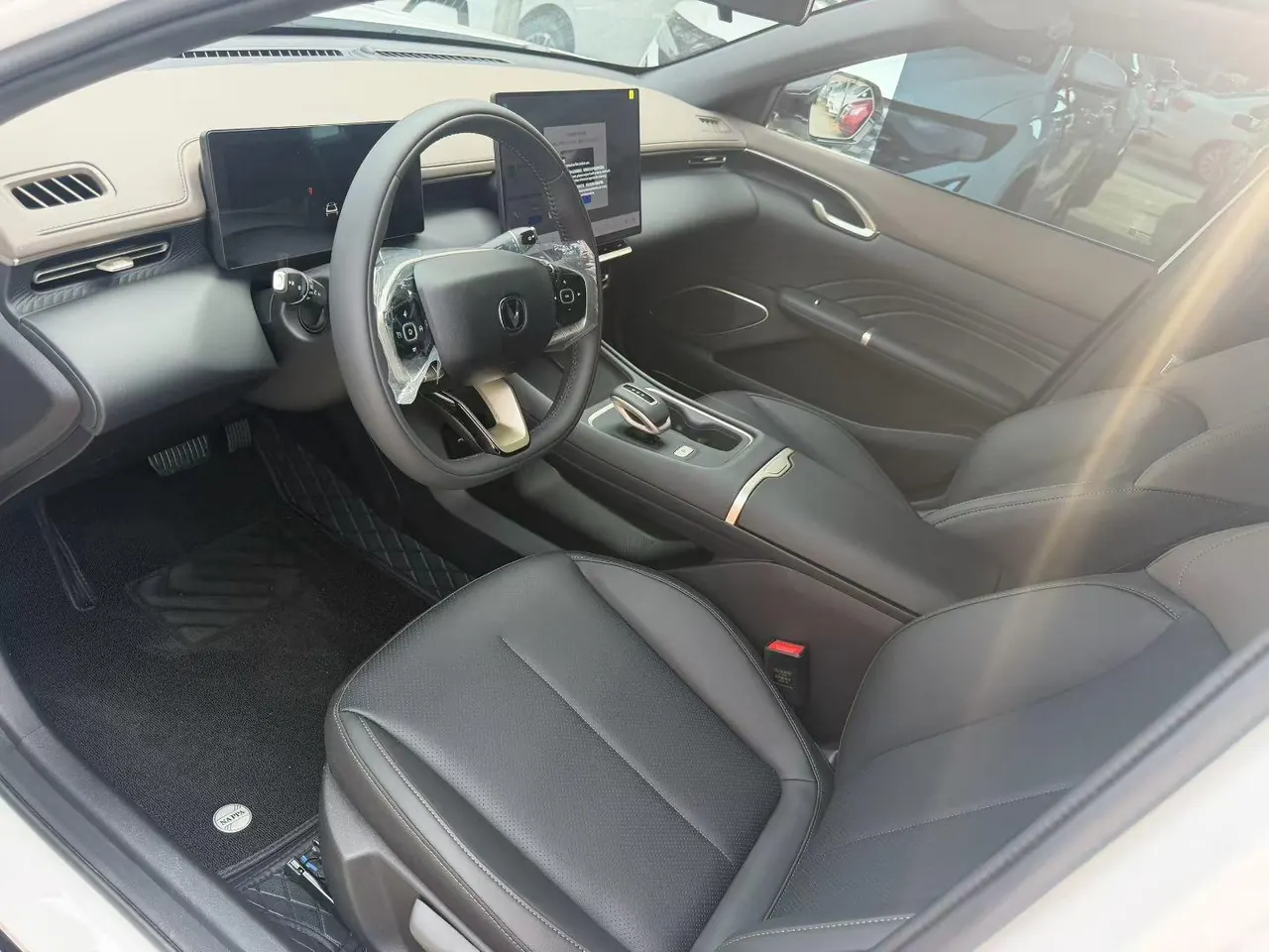 ChangAn 2026 Yi Dong 1.5T 500Bar Jin Xiang Automatic Gear 4