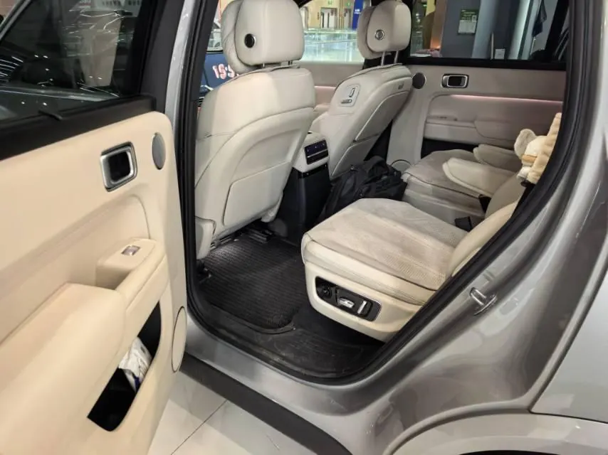Li 2022 L9 1.5T Max Edition Automatic Gear 5