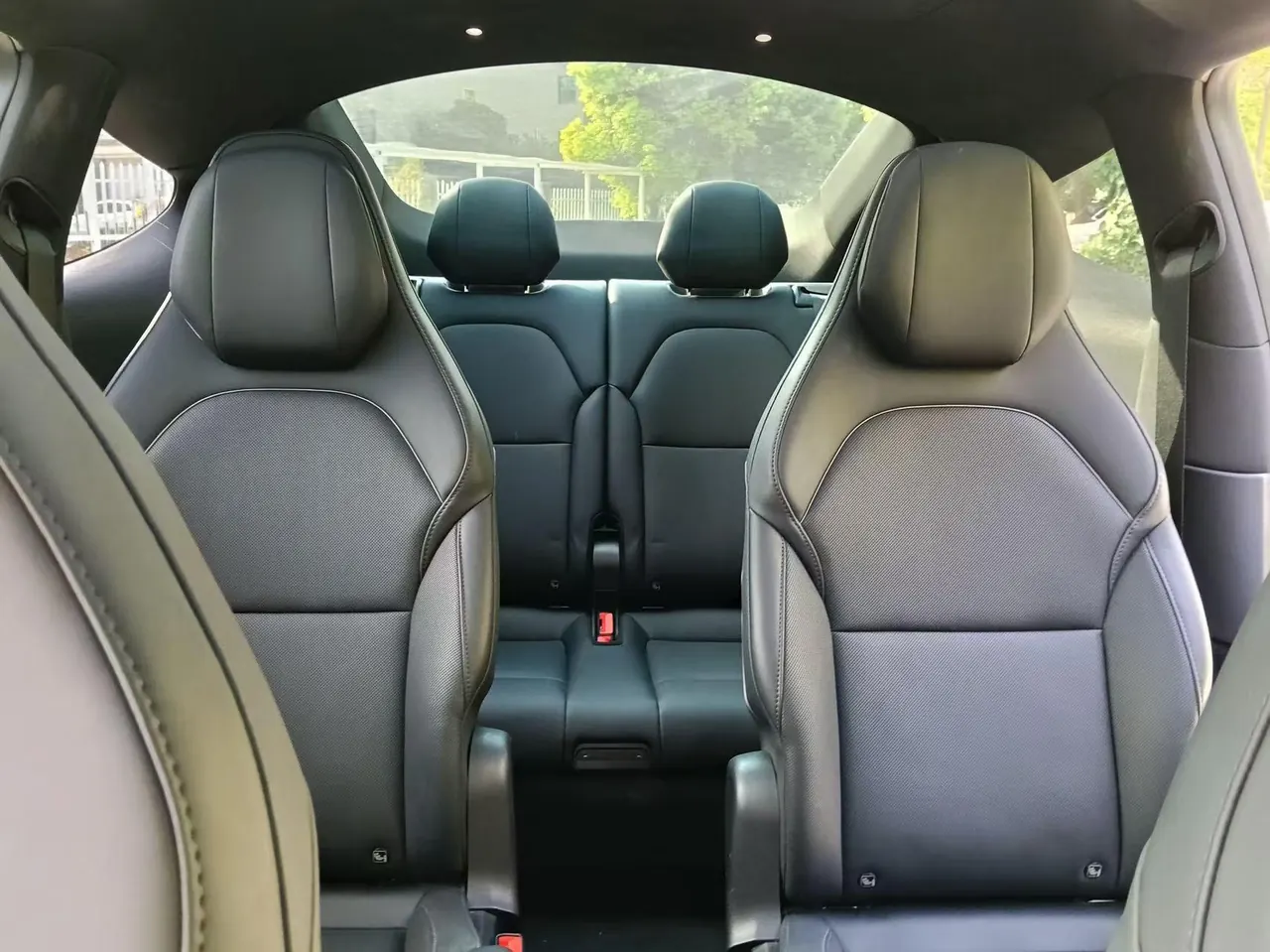 Tesla 2025 Model Y L Long Endurance All-Wheel Drive Automatic Transmission 3