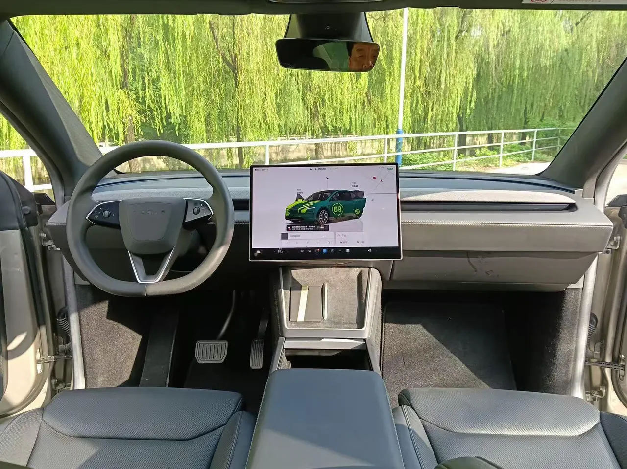 Tesla 2025 Model Y L Long Endurance All-Wheel Drive Automatic Transmission 5