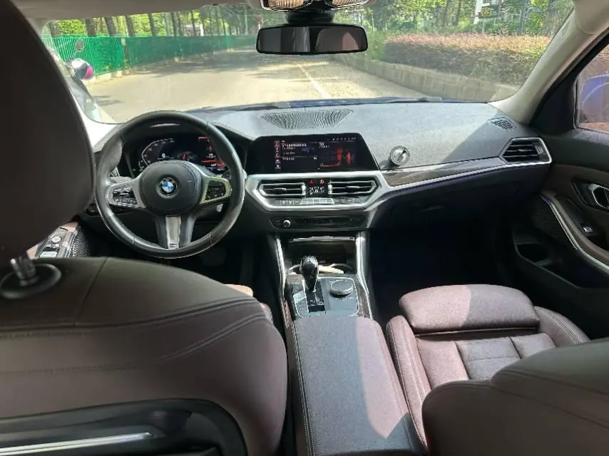 BMW 3 Series 2020 325Li 2.0T First Edition Automatic Gear 8