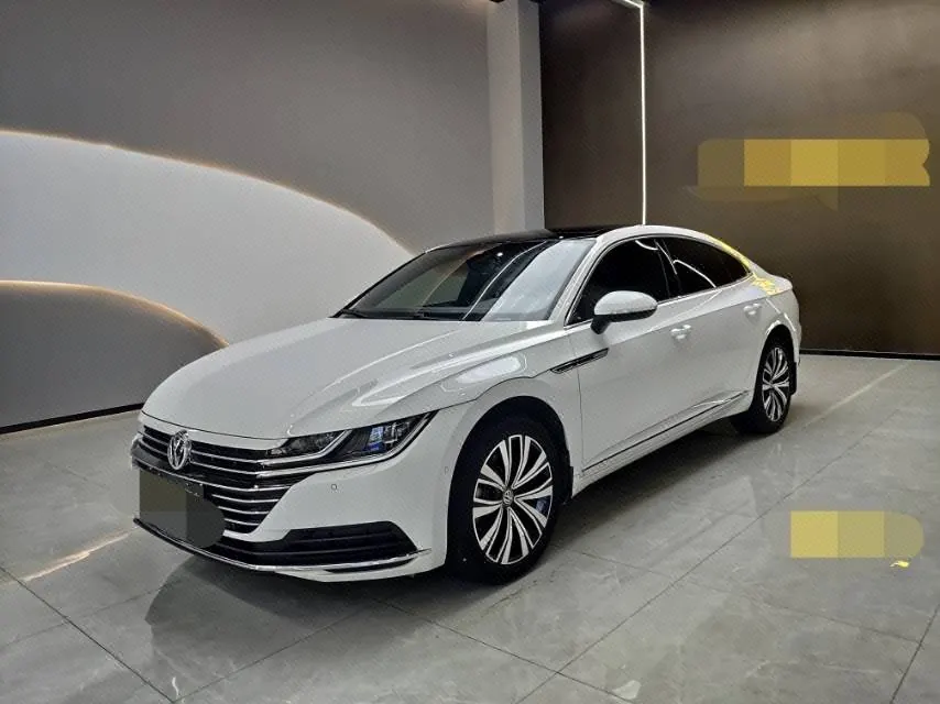 Open image lightbox: Volkswagen 2020 CC 2.0TSI 330TSI beauty version of automatic gear