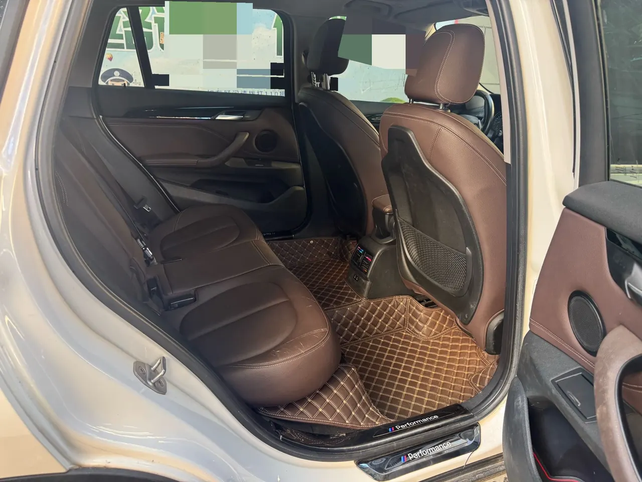 BMW 2020 X1 sDrive25Li 2.0T Leading Automatic Gear 2