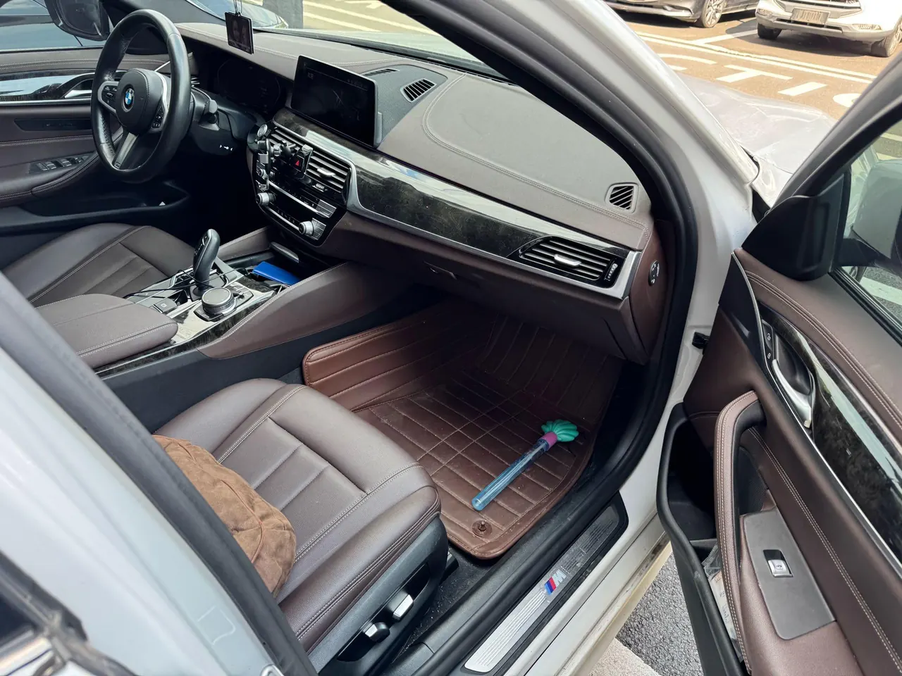 BMW 5 Series 2020 525Li 2.0T M Sports Suit Automatic Gear 8