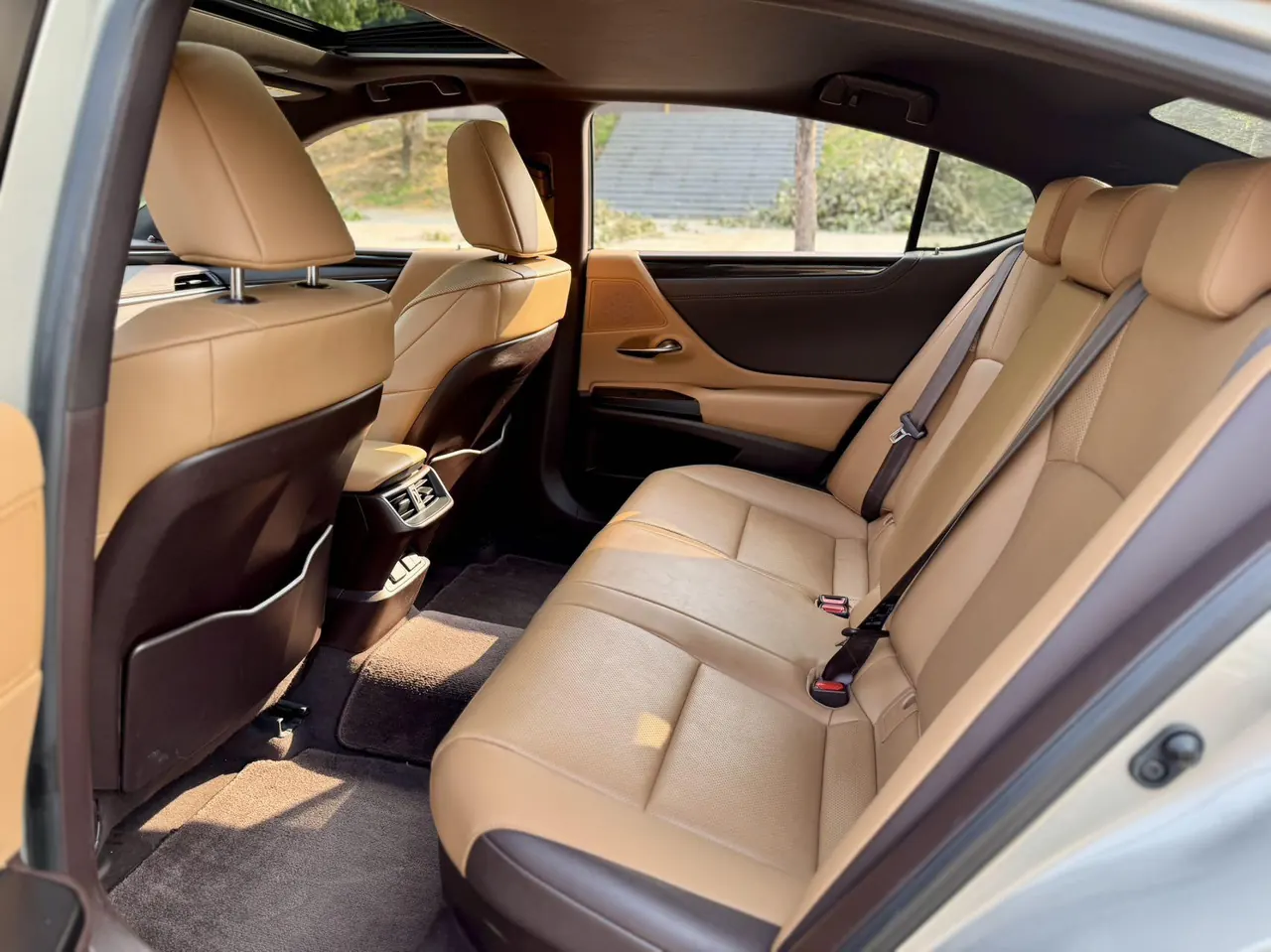 Lexus ES (Imported) 2020 ES300h 2.5 Stepless Excellence Edition Automatic Gear 4