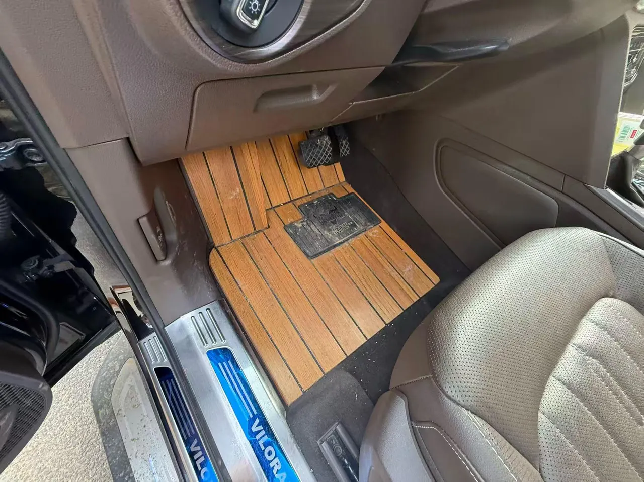Volkswagen 2020 models of Viran (Viloran) 2.0TSI 330TSI Deluxe Edition Automatic Gear 3