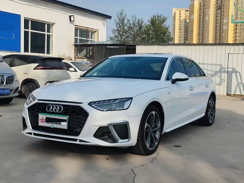 Open image lightbox: Audi 2020 A4L 2.0TFSI 40TFSI Fashion Dynamic Automatic