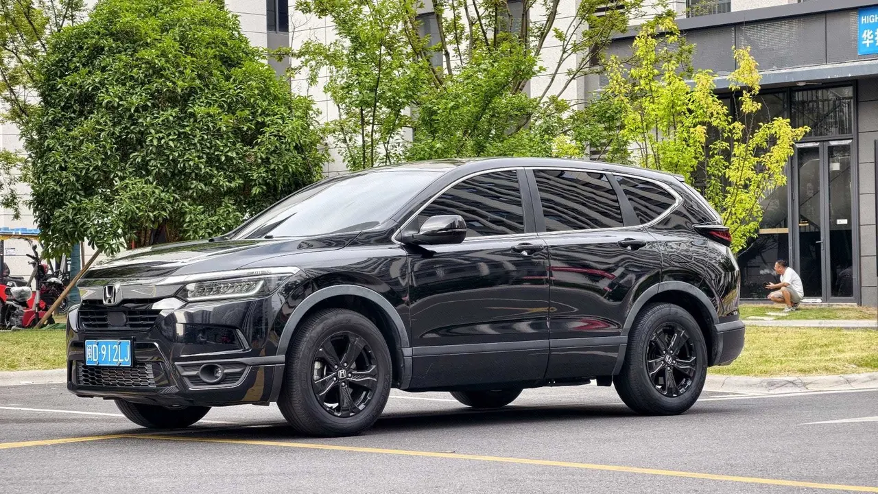 打开图片灯箱:Honda 2020 Hao Ying 1.5T Stepless 240TURBO Two-Drive Deluxe Automatic Gear