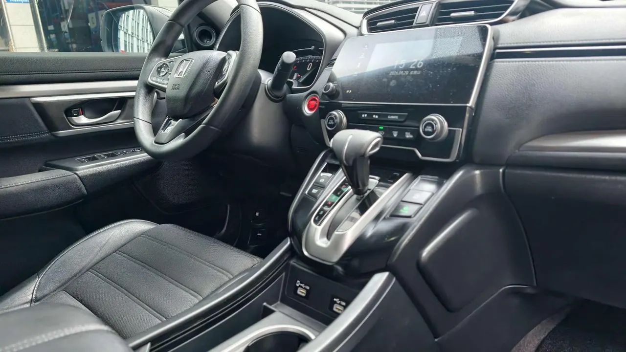 Honda 2020 Hao Ying 1.5T Stepless 240TURBO Two-Drive Deluxe Automatic Gear 4