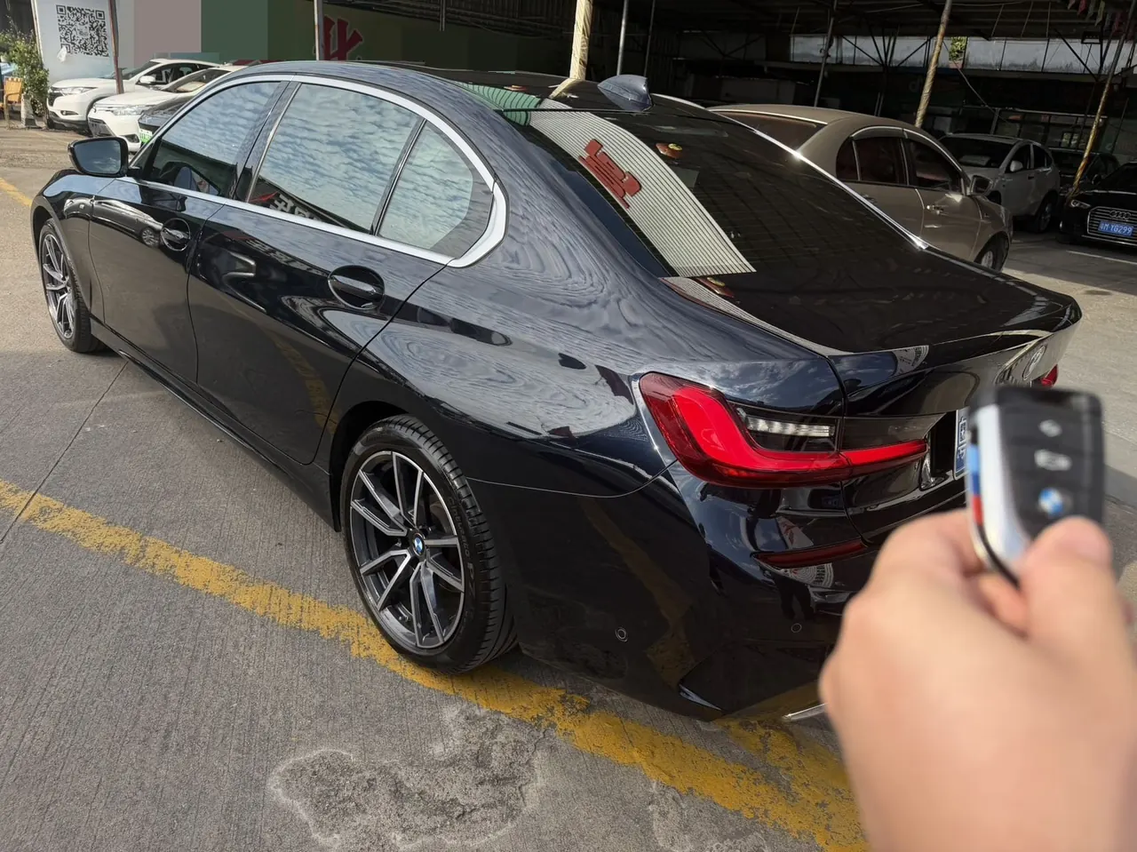 BMW 3 Series 2022 325Li 2.0T M Sports Suit (Modified) Automatic Gear 2