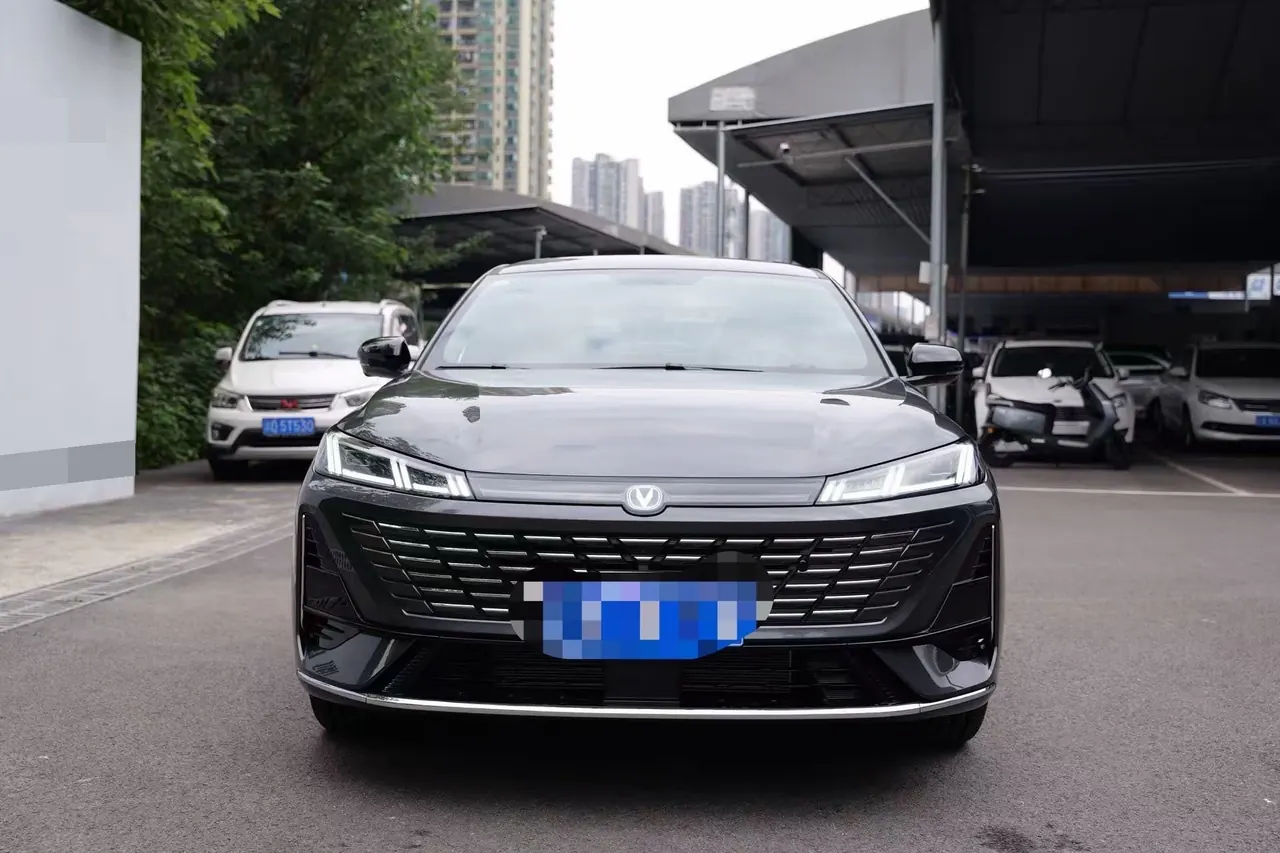 ChangAn 2026 Yidong HEV 1.5 Blue Whale Super Qing Zhixiang Automatic Gear 2