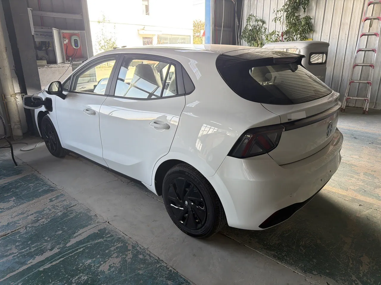 MG 2026 MG4 EV 437 Xunxin Edition (Modified) Automatic Gear 5