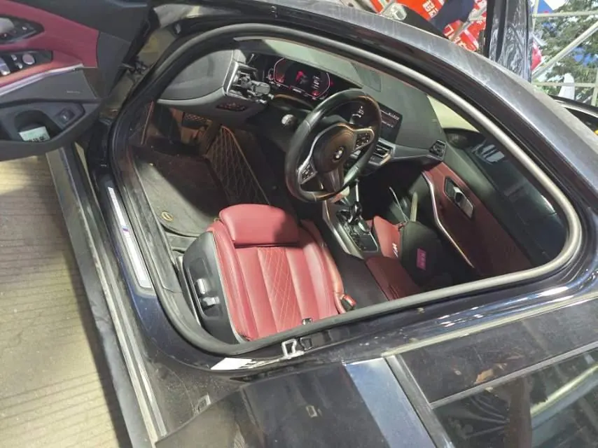 BMW 3 Series 2022 325Li 2.0T M Sports Obsidian Night Kit (Changed) Automatic Gear 4
