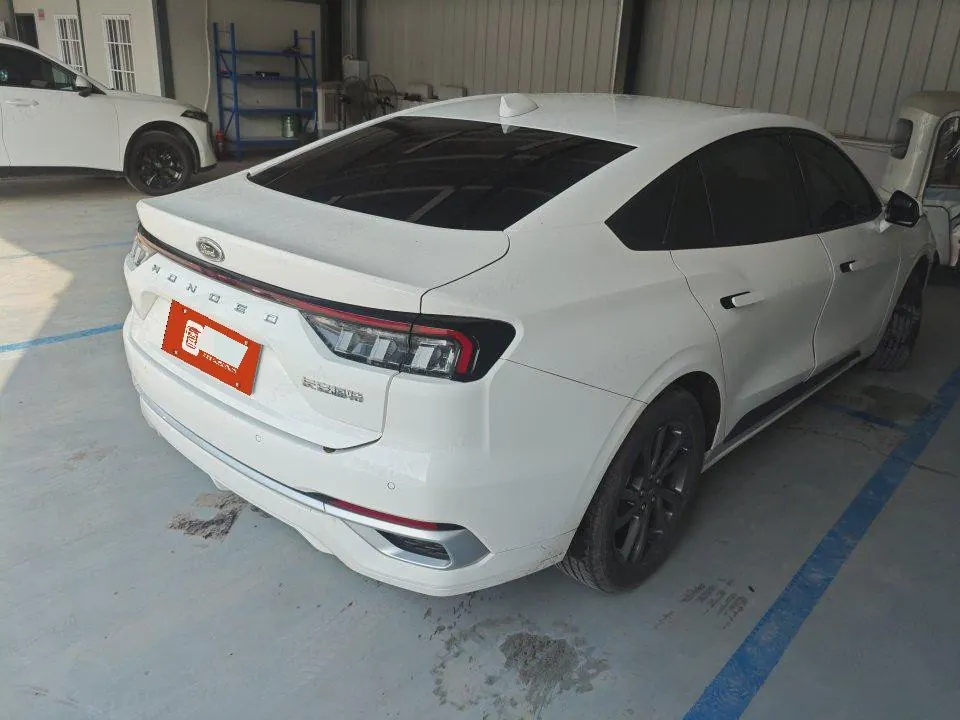 Ford 2025 Mondeo 2.0T EcoBoost Luxury Automatic 6