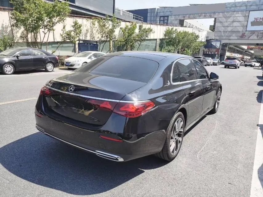 Mercedes Benz E-Class 2025 model E 300 L 48V 2.0T Luxury Edition Automatic 4