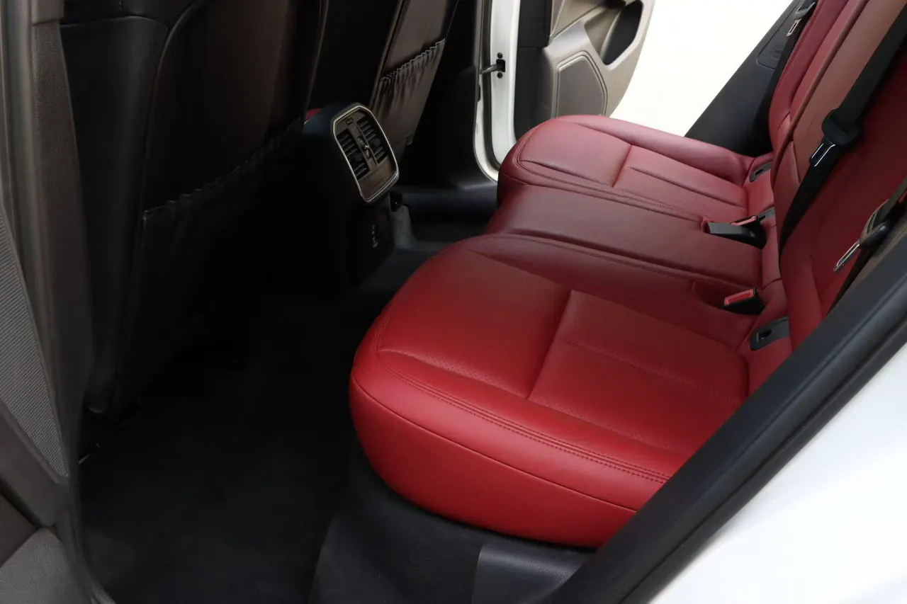 Porsche Macan (Imported) 2020 Macan 2.0T Automatic Gear 6