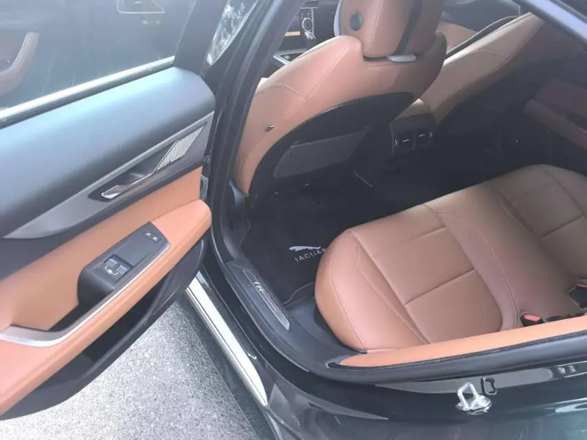 Jaguar 2024 XEL 2.0T 250PS R-DYNAMIC S Enterprising Sports Edition Automatic Gear 6