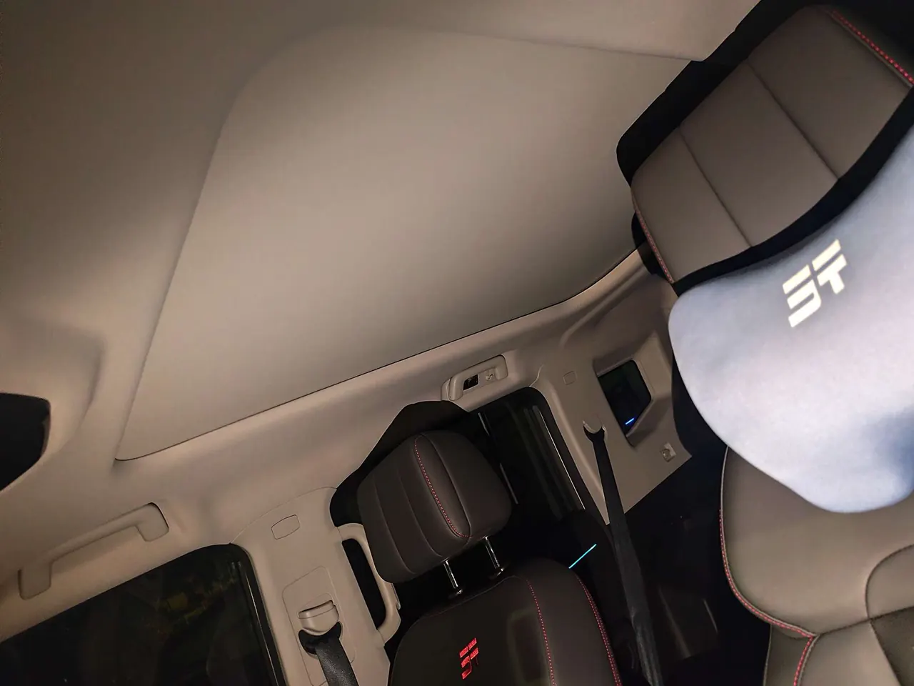 Jetour 2024 ShanHai T2 C- DM 1.5T 129KM Forest Edition Automatic Gear 5