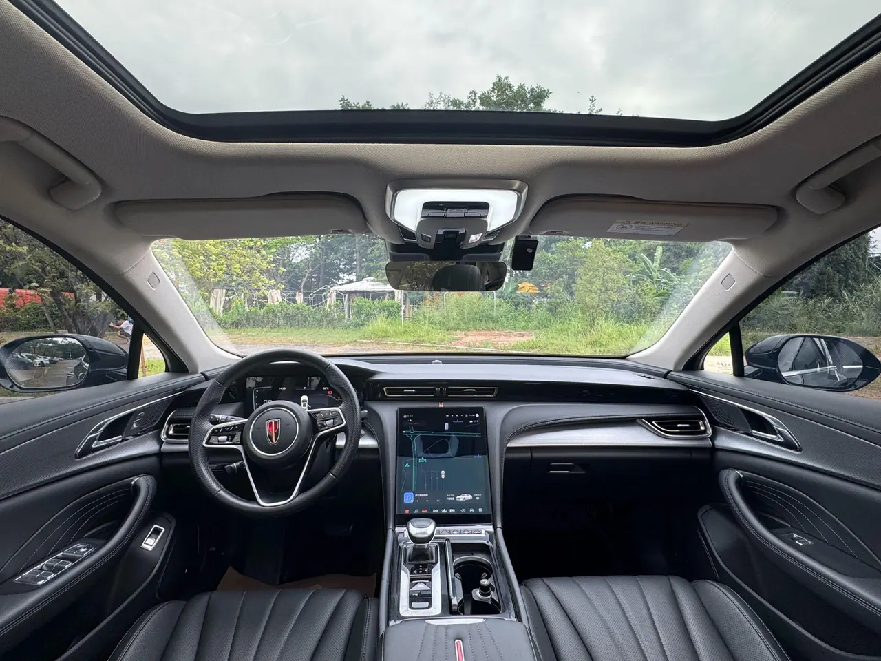 HongQi 2024 H5 1.5T Zhilian Flag Rhyme Edition Automatic Gear 3