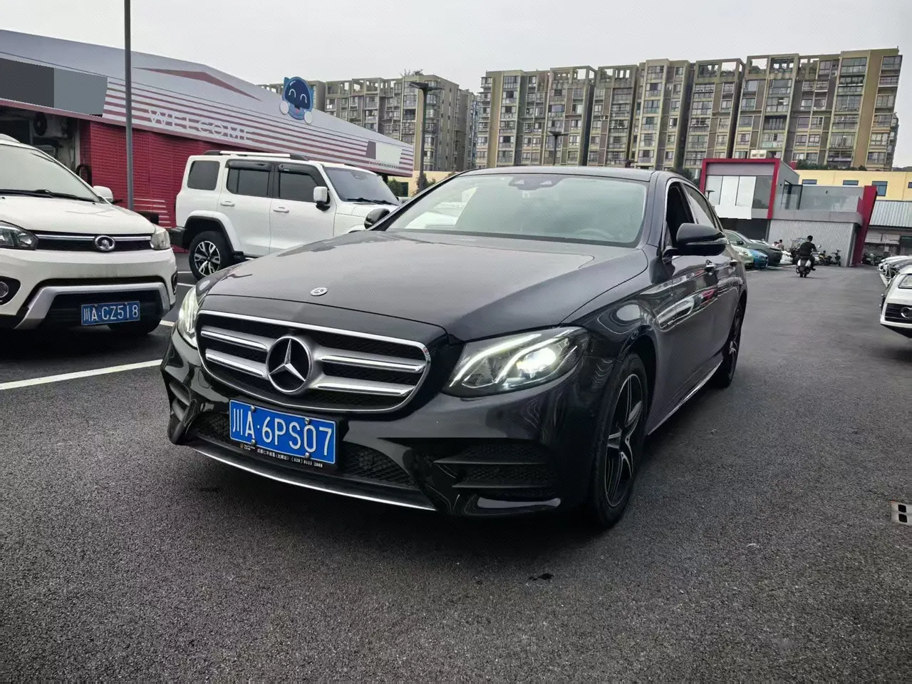 打开图片灯箱:Mercedes Benz E-Class 2020 E 300 L 2.0T Sports Special Edition (Modified) Automatic Gear