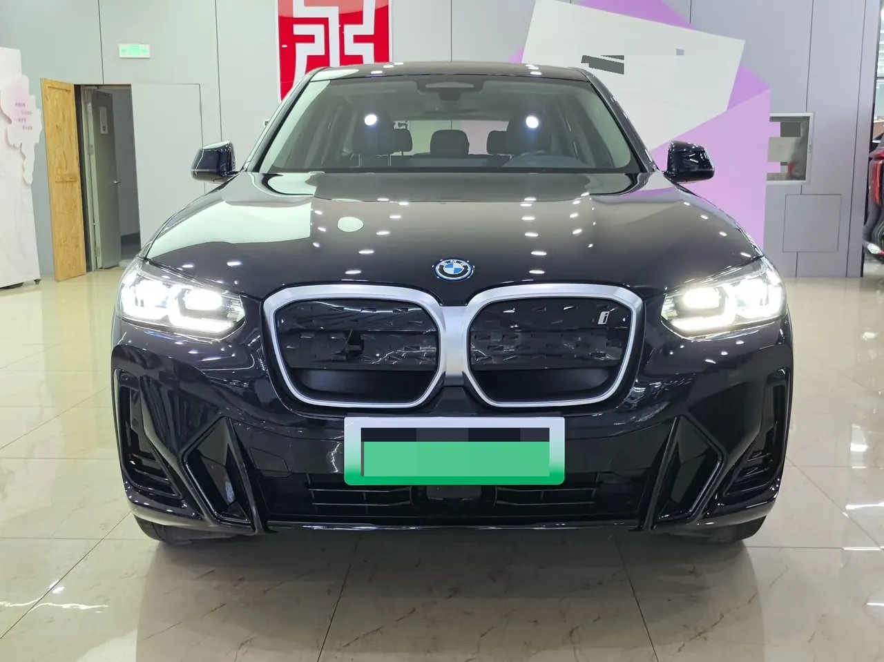 BMW 2023 iX3 leading automatic 2