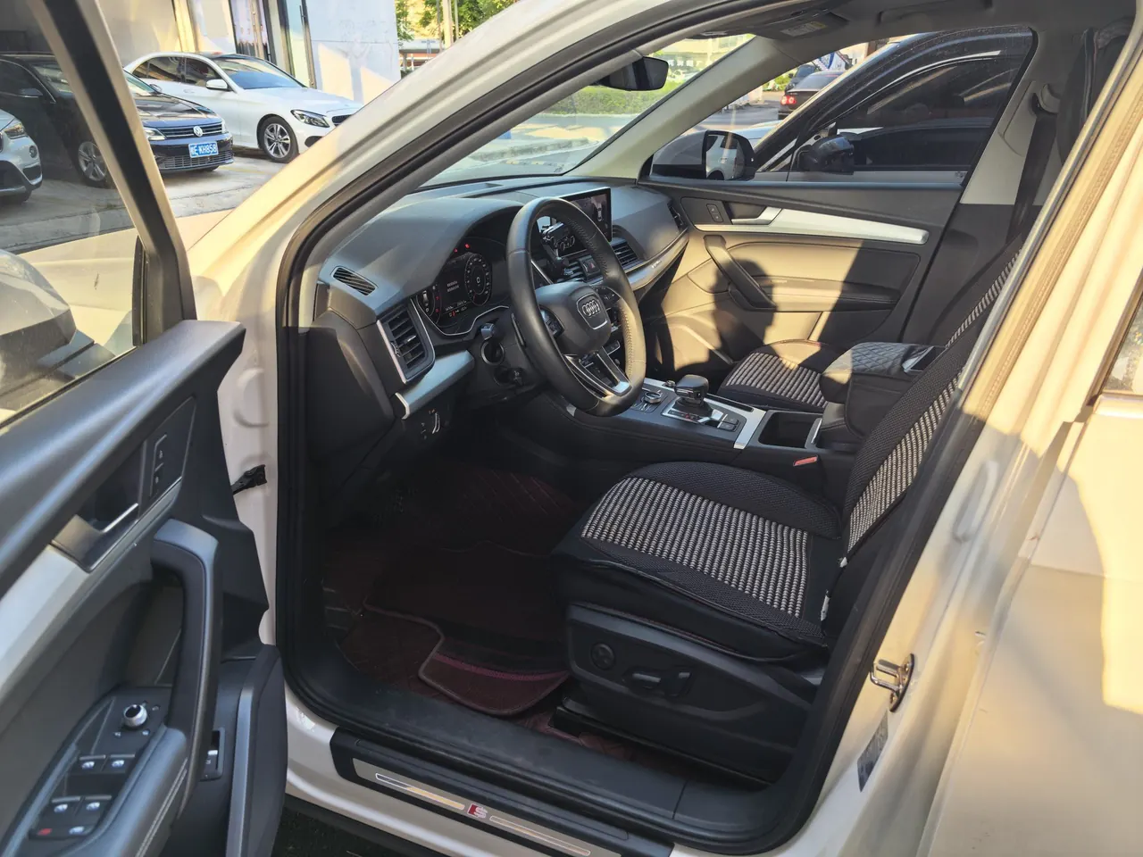 Audi 2020 Q5L 2.0TFSI 40TFSI Enjoy Fashion (Modified) Automatic Gear 4
