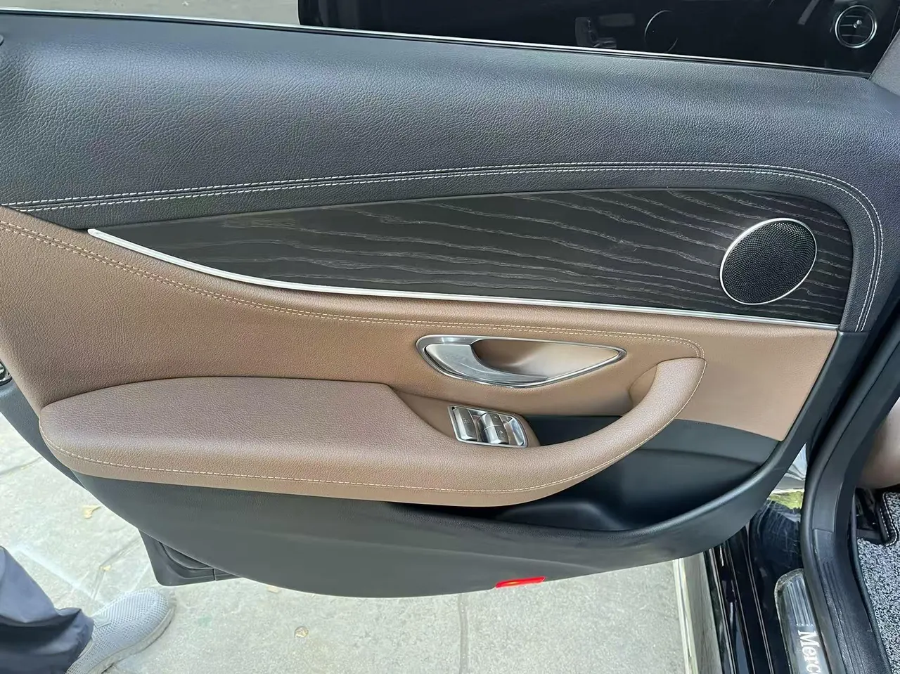 Mercedes Benz E Class 2020 E 300 L 2.0T Luxury Automatic Gear 5