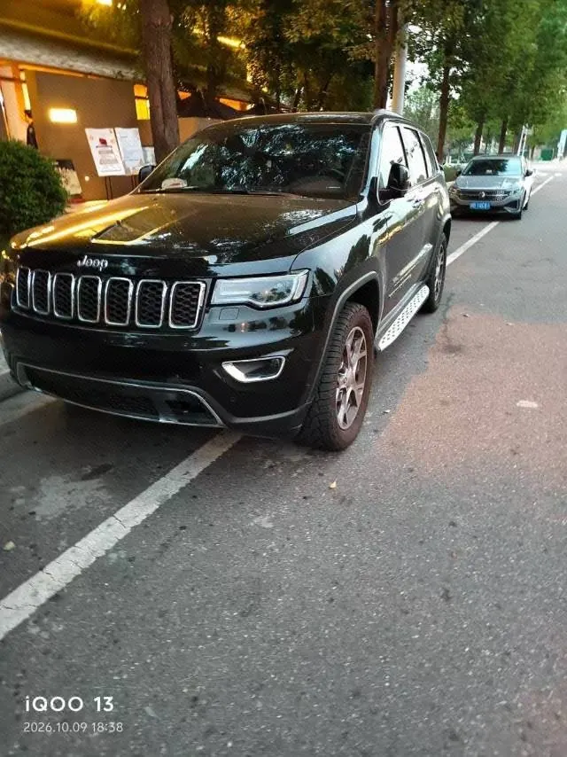 Jeep Grand Cherokee (Imported) 2020 Grand Cherokee 3.0 Elite Navigation Edition Automatic Gear - View 1