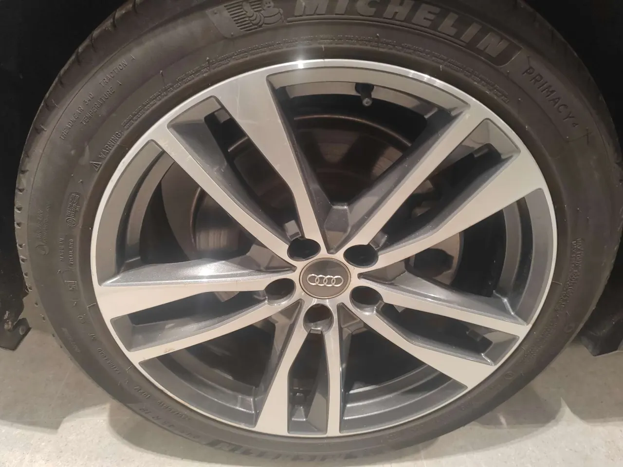 Audi 2020 A6L 2.0TFSI 40TFSI Deluxe Dynamic Automatic 7