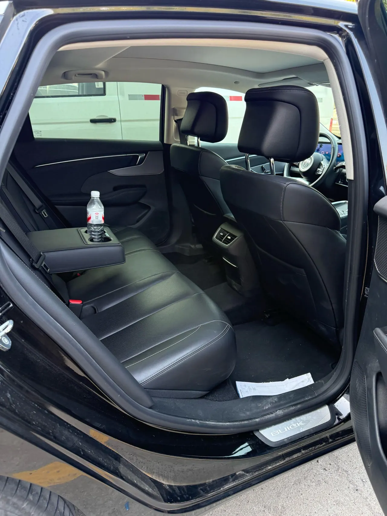 Buick 2025 LaCrosse 48V 2.0T 28T Platinum Edition Automatic Gear 2
