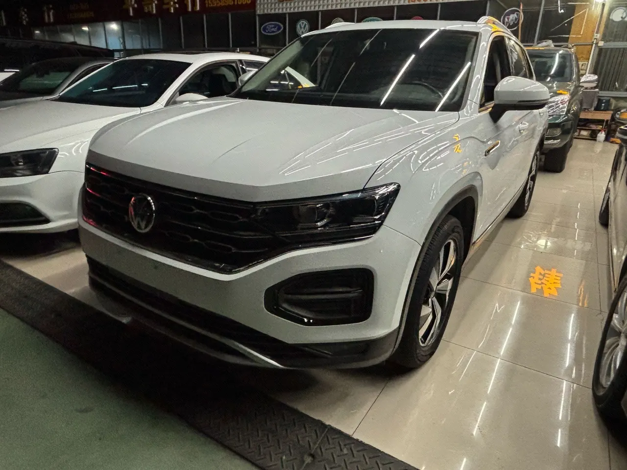 Open image lightbox: Volkswagen 2020 Tanyue 2.0TSI 330TSI Two-Drive Deluxe Smart Joint Edition Automatic Gear